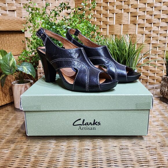 Clarks Women's Black Heels Sandals Black Lea Artisan Size  8.5 - Picture 1 of 13